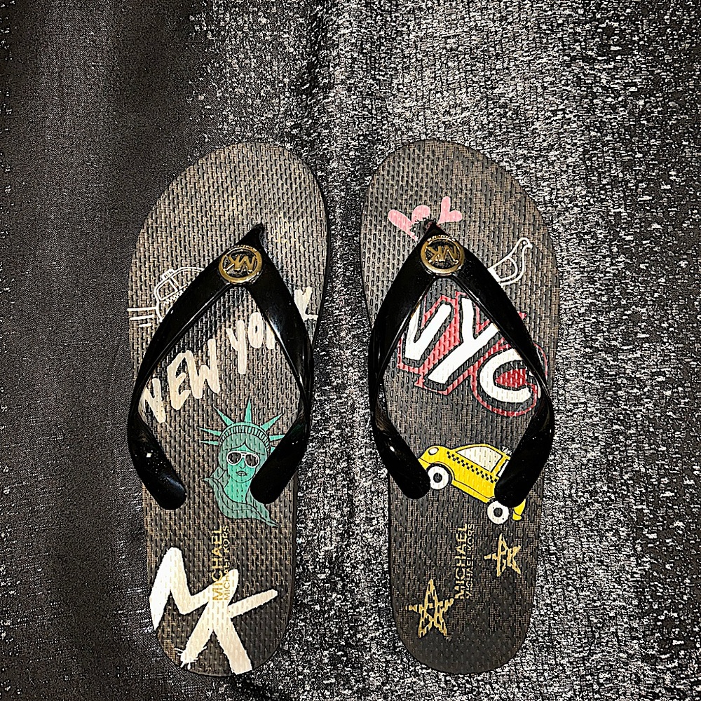 KORS Michael Kors Black Flip Flop Sandals